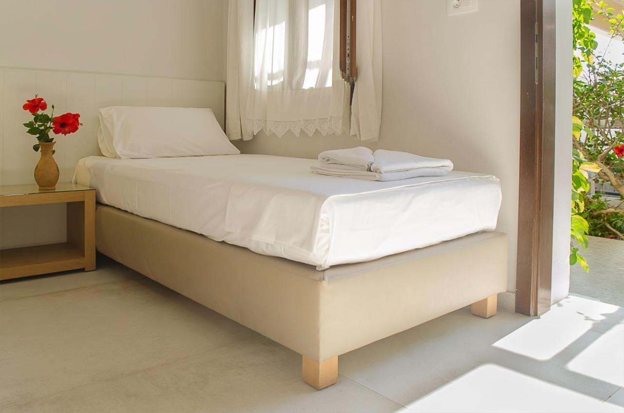 Kalypso Studios & Rooms Paleochora Buitenkant foto