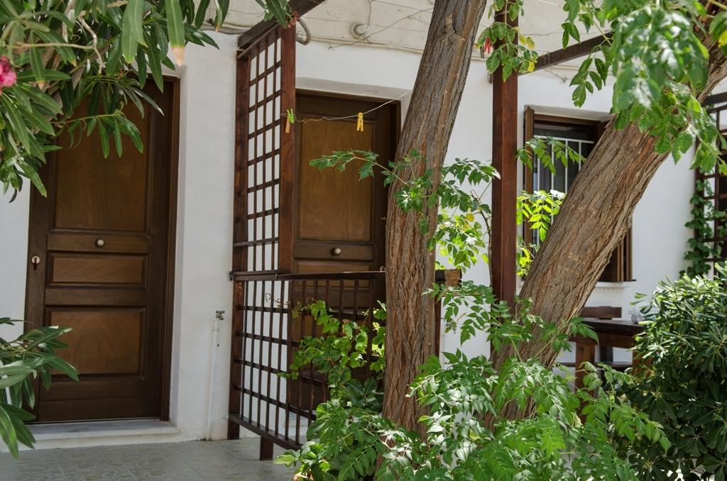 Kalypso Studios & Rooms Paleochora Buitenkant foto